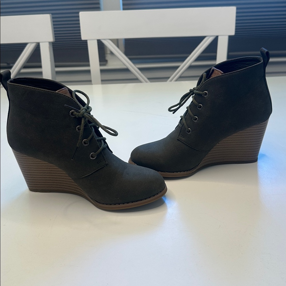 Nautica Wedge Ankle Boots green size 5.5 - Picture 7 of 7